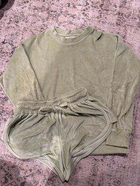 Mikoh Soft Green Terry Lounge Set